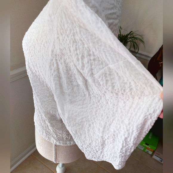 Womans Zara popcorn texture crop top - Picture 4 of 7